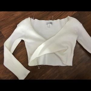 Fashion Nova cropped sweater